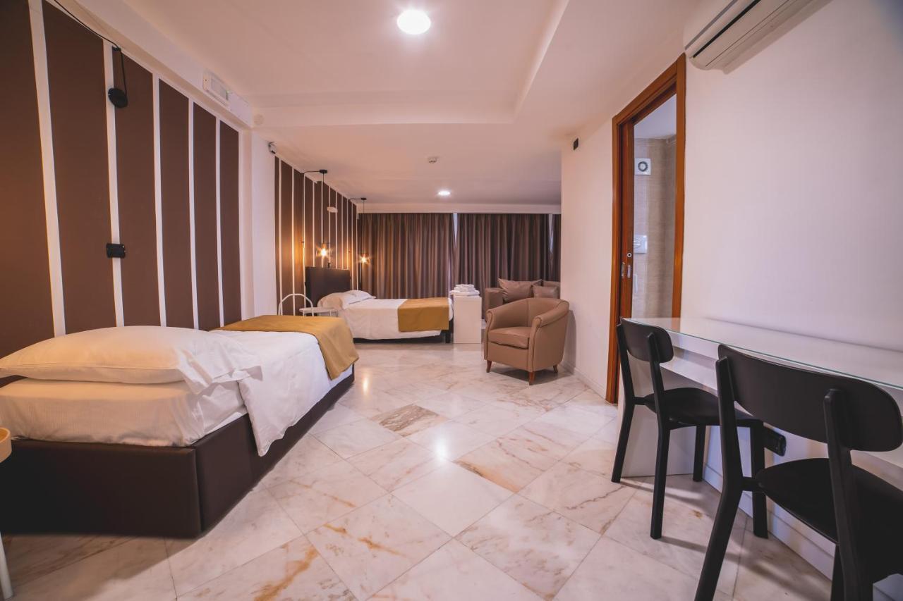Continental Hotel 4*